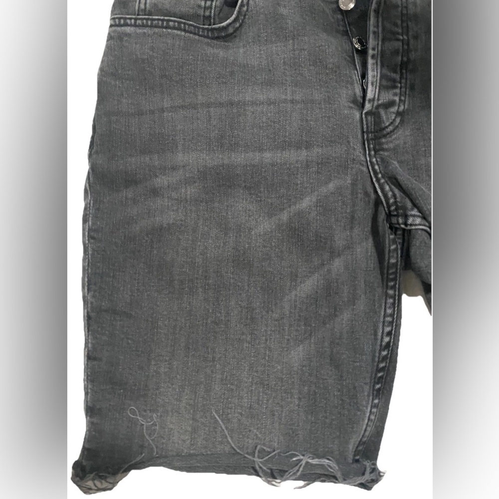 H&M Men’s Size 30 Black Gray Denim Jeans Y2K Cut Off Shorts Excellent Condition - Picture 4 of 11
